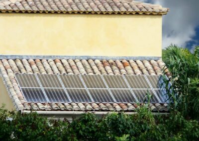 INSTALLATION DE PANNEAUX PHOTOVOLTAÏQUES