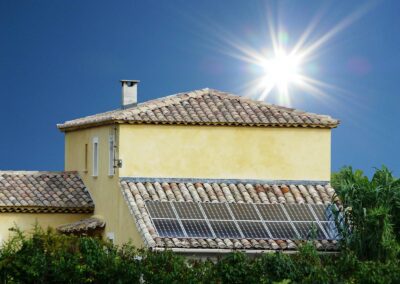 INSTALLATION DE PANNEAUX PHOTOVOLTAÏQUES